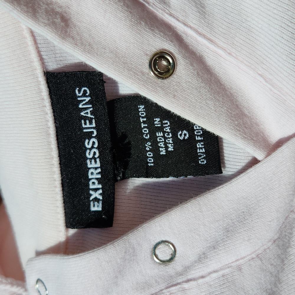Express $5 - Picture 4 of 5